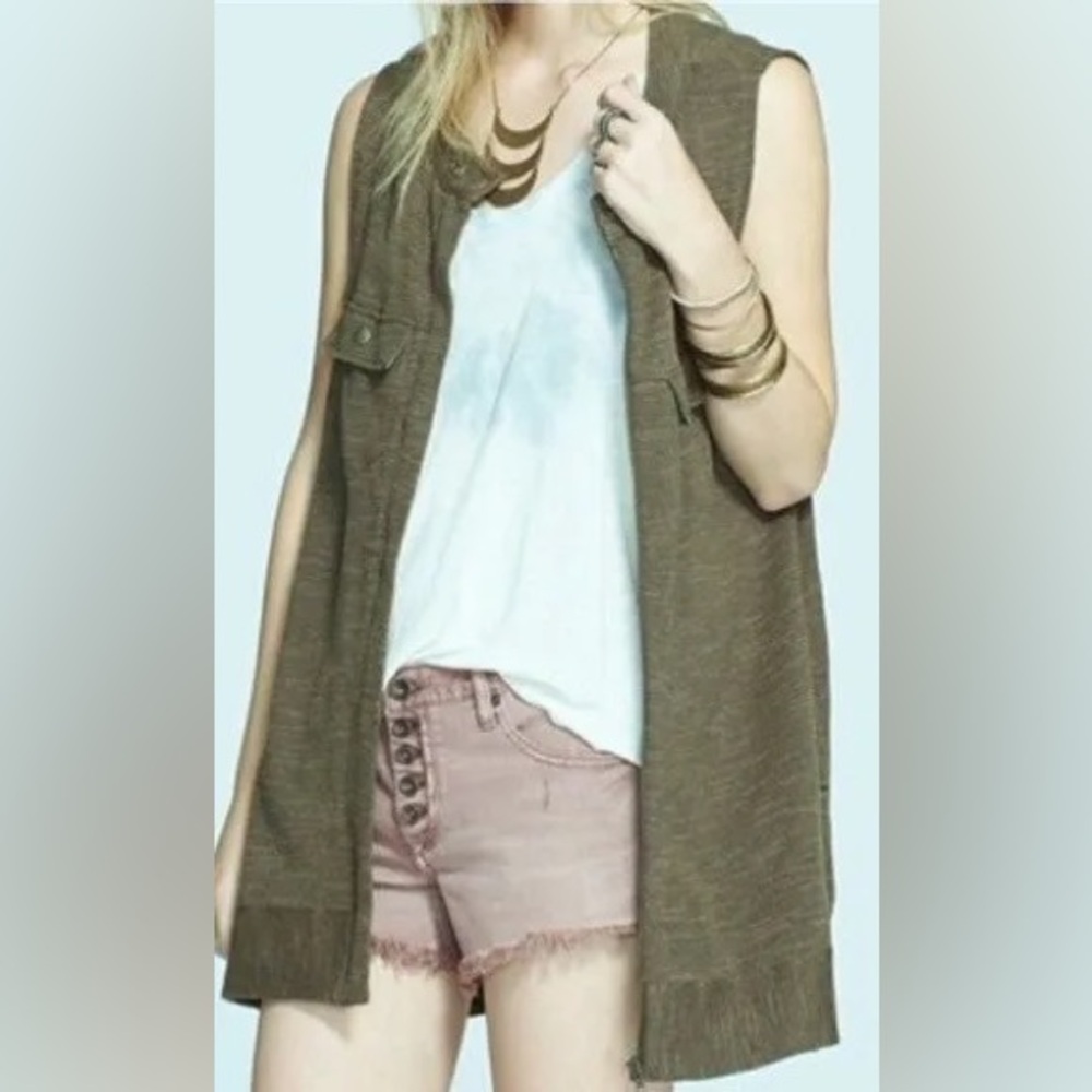 4/$50 Free people Highway tunic vest
